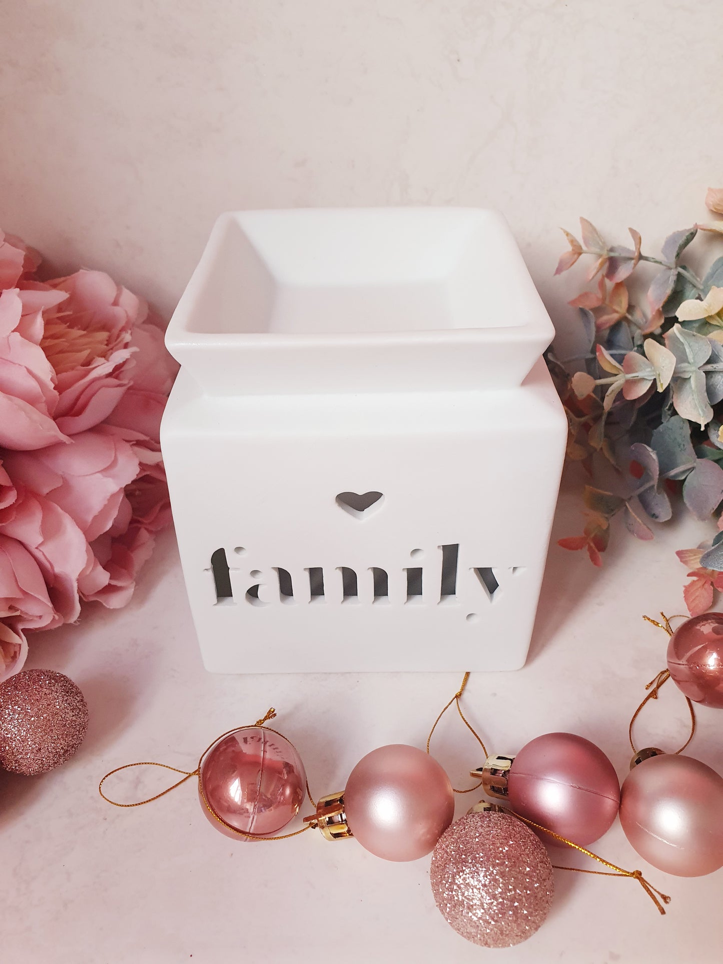 Family White Burner